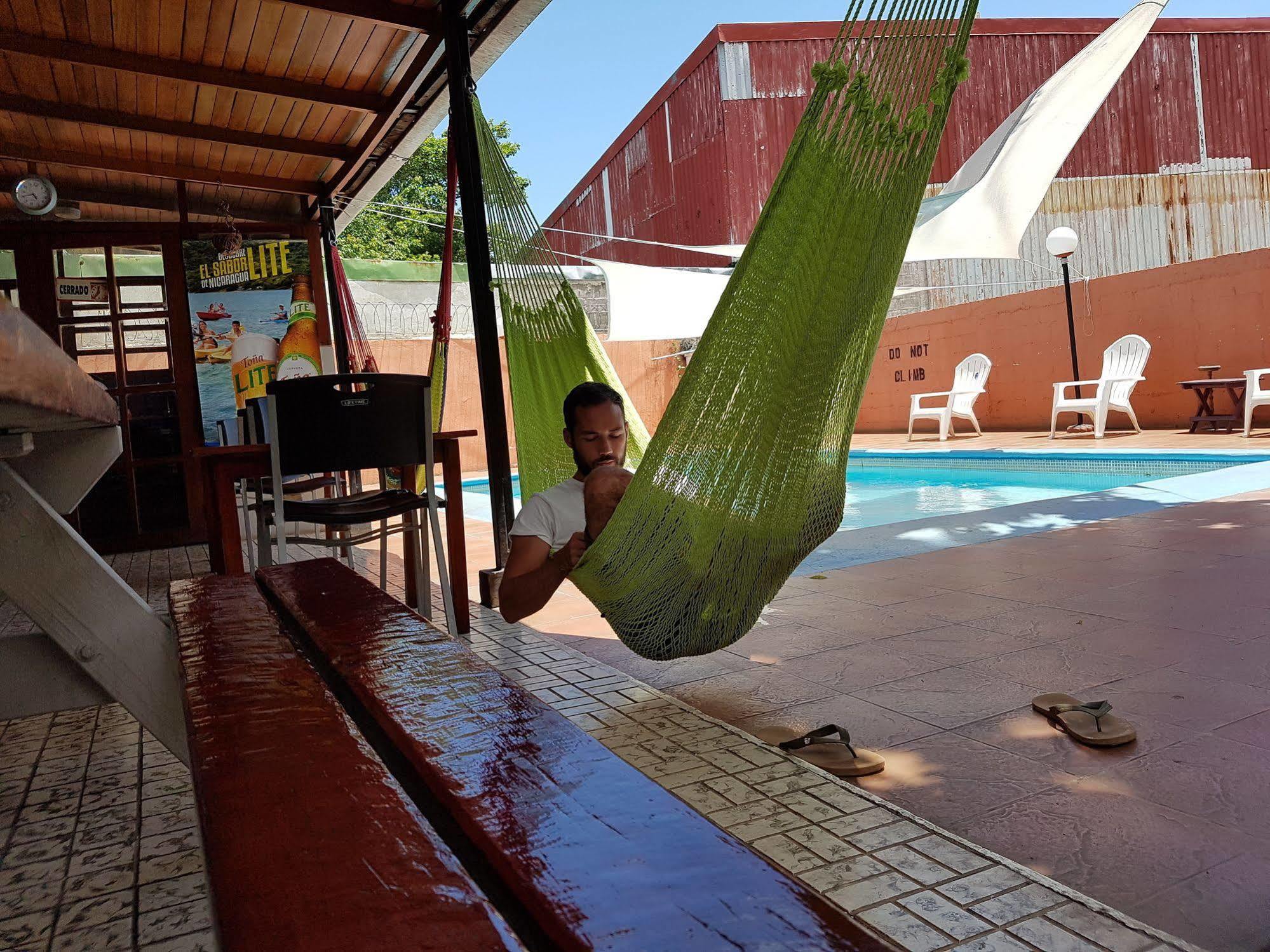 Managua Inn Buitenkant foto